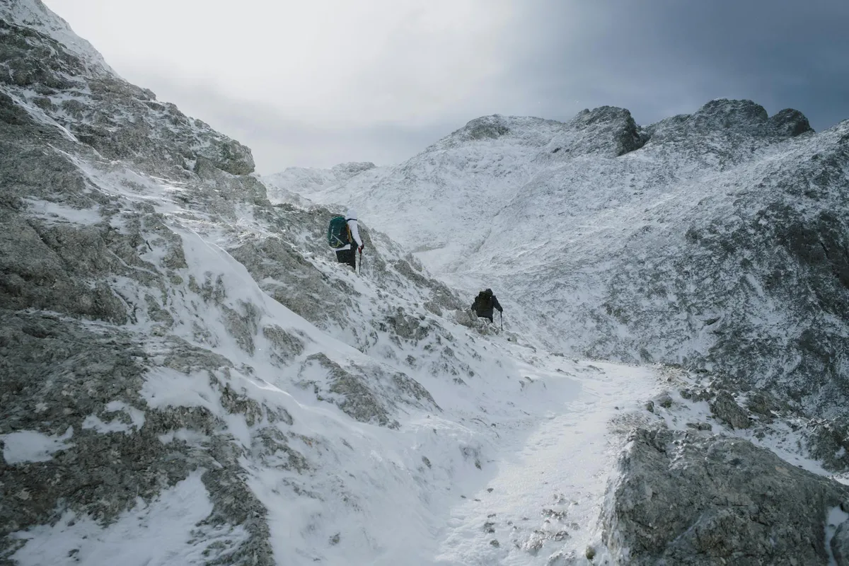 Best Winter Hiking Gear for Maine (2026) | Cold Weather Essentials